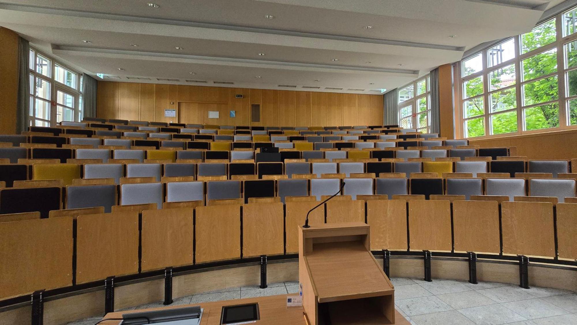 Hotel Sportschule Oberhaching Zewnętrze zdjęcie