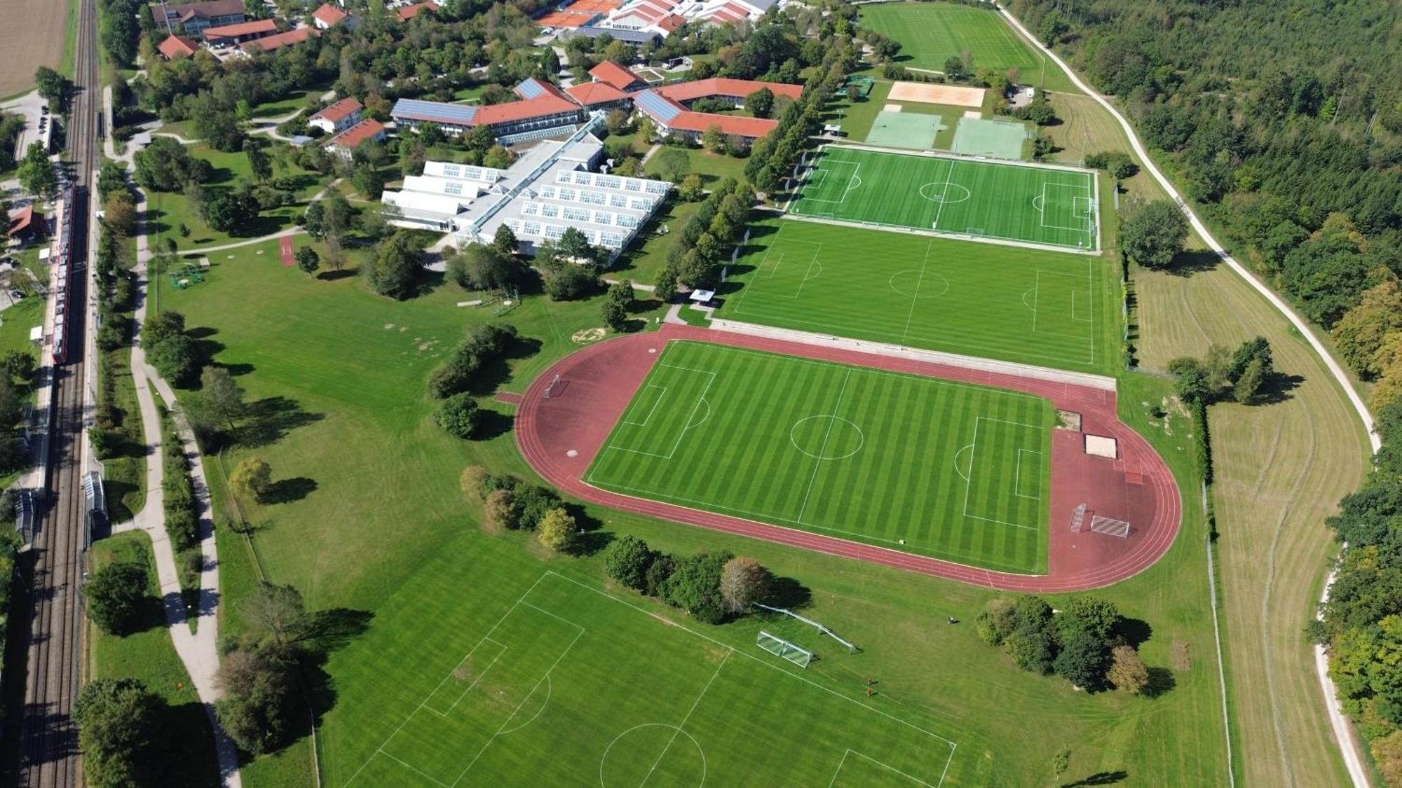 Hotel Sportschule Oberhaching Zewnętrze zdjęcie
