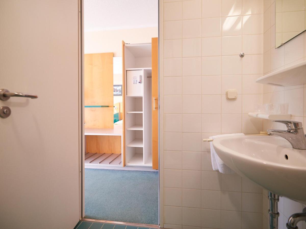 Hotel Sportschule Oberhaching Zewnętrze zdjęcie